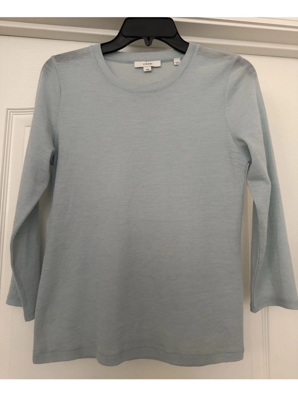 Vince Women’s Light Blue Crew Neck Top Size Medium